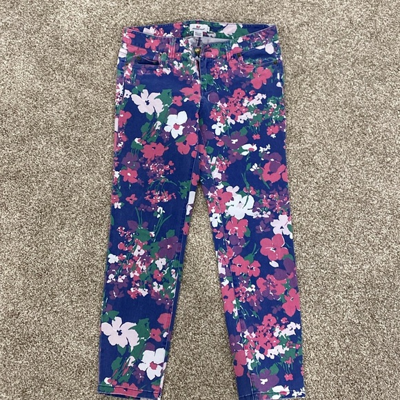 Vineyard Vines Denim - Vineyard Vines Floral Chino Jeans size 6
